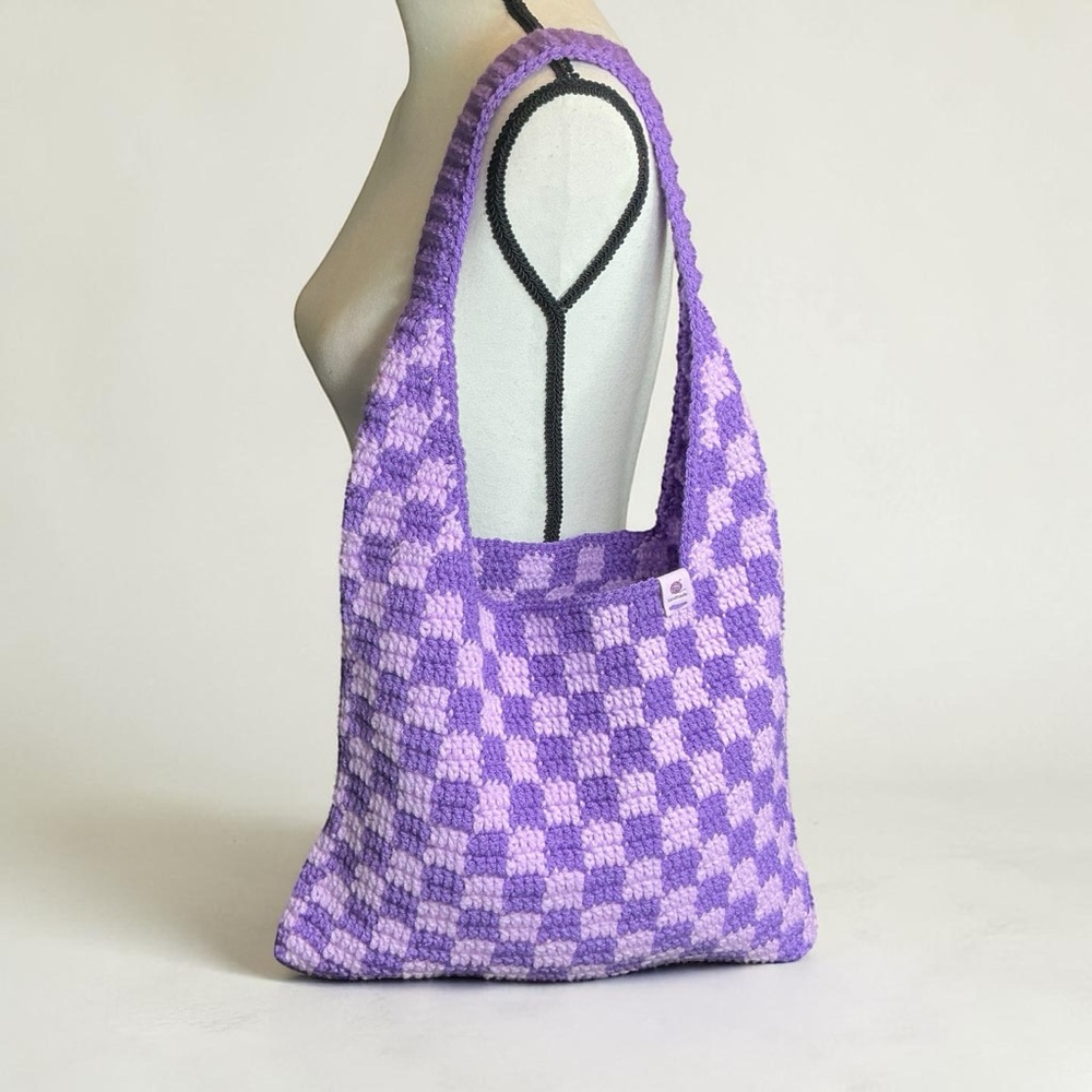 Handmade Amethyst & Soft Purple Checker Checkerboard Crochet Shoulder Tote Bag - Picture 1 of 16